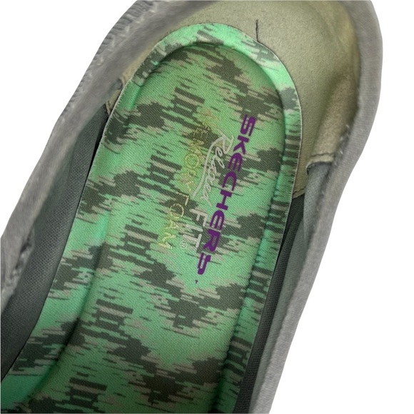 Skechers Relaxed Fit Breathe Easy Allure Gray Slip On Sneakers Shoes Size 10 - Picture 7 of 13